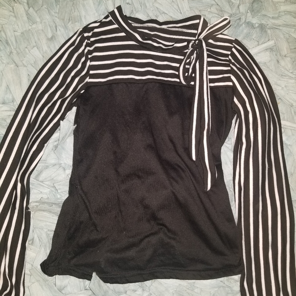 Striped Tie Neck T-shirt Blouse JXL - Picture 2 of 5